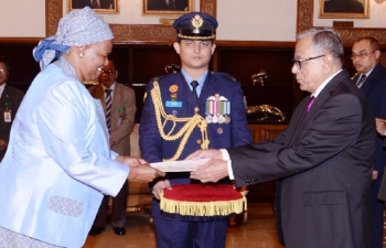 On the 12th January 2015, H.E Ms. Lesego E. Motsumi presented her   Letters of Credence to President of the People's Republic of   Bangladesh, His Excellency Mr. MD. Abdul Hamid